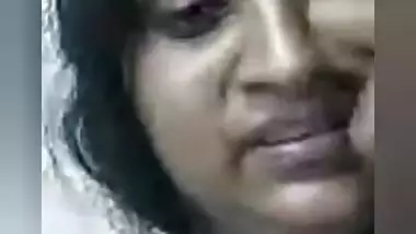 Tamil xxx Chennai aunty showing naked figure
