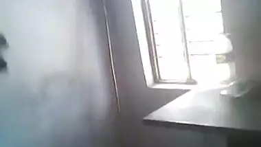 Mature Indian bhabhi fucked in kitchen by her...