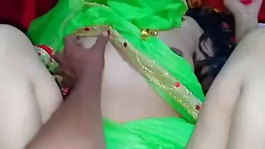 Desi Village Bhabhi Fucked By Boyfriend With New Indian