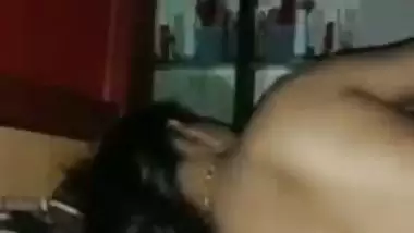 Husband records his Indian MMS porn with his wife
