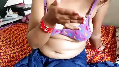 Bored Indian Housewife Begs For Threesome (English subs) – Hindi Roleplay