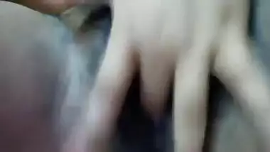 Indian Teen Wet Pussy Fingering Video