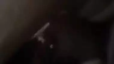 Desi Hot Aunty Giving a Hoot BJ After party