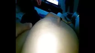 Delhi big boobs bhabhi masturbates while watching porn