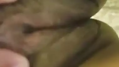 Natural Mature Woman Takes A Bath Slowly Scrub Herself