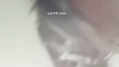 Desi college girl riding dick of lover in car viral MMS