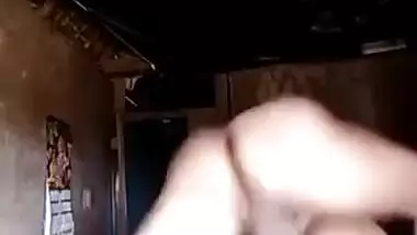 Desi sexy bhabi quick fucking with father in low