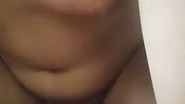 Sexy Pakistani riding dick in reverse cowgirl mode