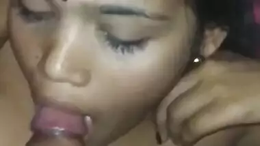 Sexy cute Desi girl sucking fat dick of BF