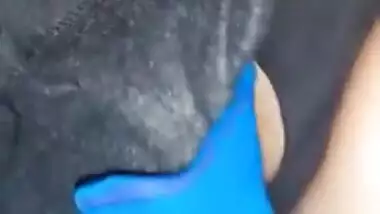 Big fleshy pussy aunty fingered hard