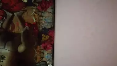 Padosiyo ki chudai spycam video