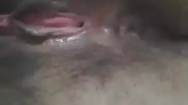 Desi girl hairy pussy selfie mms video