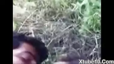Sucking hot tamil girl’s big boobs in forest