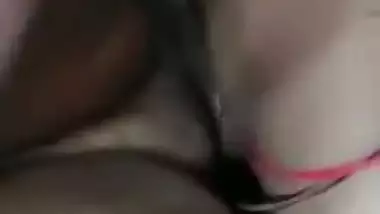 Skinny husband fucks Desi housewife's XXX trench in missionary