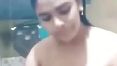 Bigboob Girl Bathing