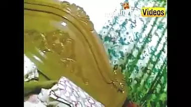 Indian sex videos of Delhi chubby bhabi