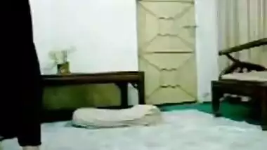 Punjaban ladki ki kasi hui chut bf ne jam kar phadi