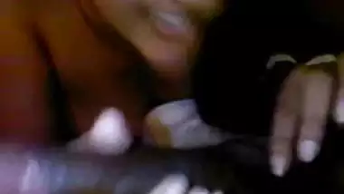Amateur Indian woman demonstrates her blowjob ss
