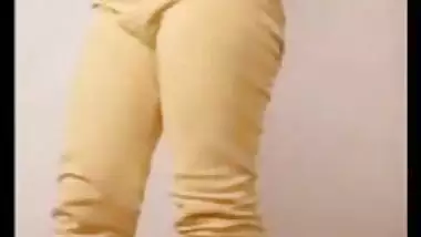 Bangladeshi beautiful cute girl nude show