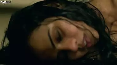 Desi girl sexy molesting scene-crime patrol