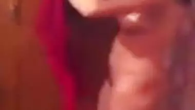 Sexy housewife 