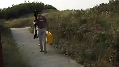 Amsterdam Ki Desi Rundi - Movies.