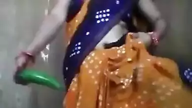 UK NRI university babe loves sucking on lover’s cock!