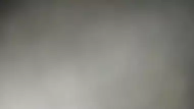 Indian XXX wife gets her pussy fucked hard by her husband MMS