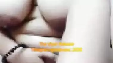 Chubby Desi model with big tits sticks sex toy into her XXX slit