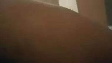 Desi Bhabi Giving Blowjob