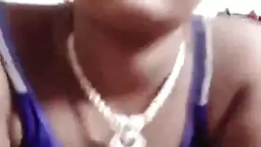 Desi wife licking ass and suckng cock in a amazing way