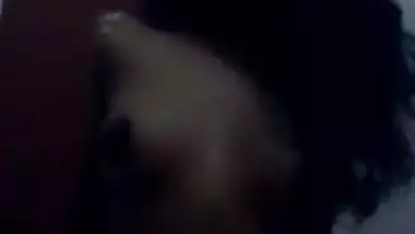 Desi girls showing her assets