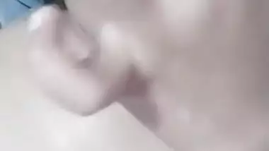 Desi beautiful girl very hot fingering