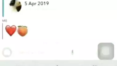Live app cam girl showing big boobs and hot ass
