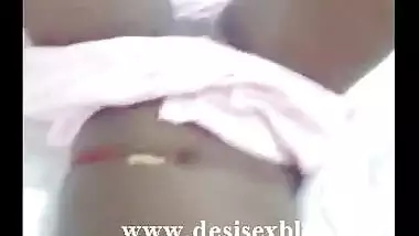 Tamil Babe Deep Throating