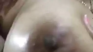 Super hot desi girl nude show and hot expressions for boyfriend