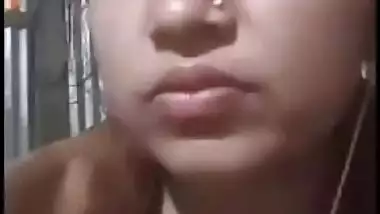 Kolkata Shantipur kudi showing off her naked figure on video call