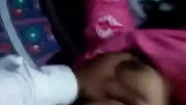 Skinny Desi XXX babe gets hard fucked by her neighbour MMS