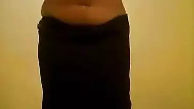 Sangeetha bhabhi in saree video-1