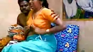 Mallu village aunty home sex with neighbor absence of hubby