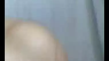 Fat desi aunty bathing 