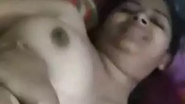Hot Indian chubby pussy fucking MMS video