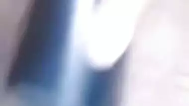 Indian Gf Shaving Pussy