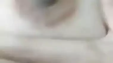 Sexy Indian Girl Showing Ass hole