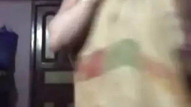 Mature village Desi wife showing her boobs and pussy XXX