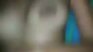 Man fucks a desi girl’s tight pussy in hardcore xxx video