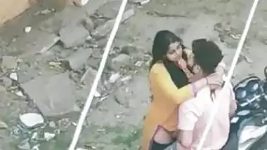 Desi lover fun outdoor