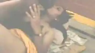 Hot tits of mallu aunty massaged