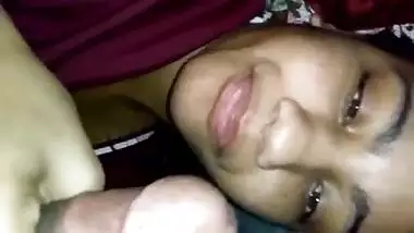 Gf sucking dick for 1st time teasing suck recorded