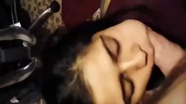 Very Beautiful - Desi Girl Fingering Chut Girl